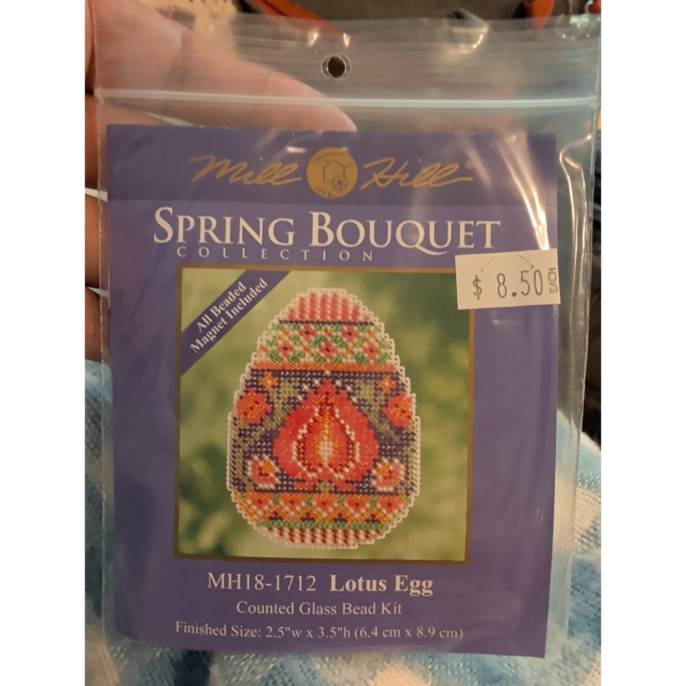 New Kit Mill Hill Glass Counted Bead Spring Bouquet MH18-1712 Lotus Egg